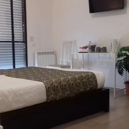 Brustar Sagrada Familia Guest house 2*